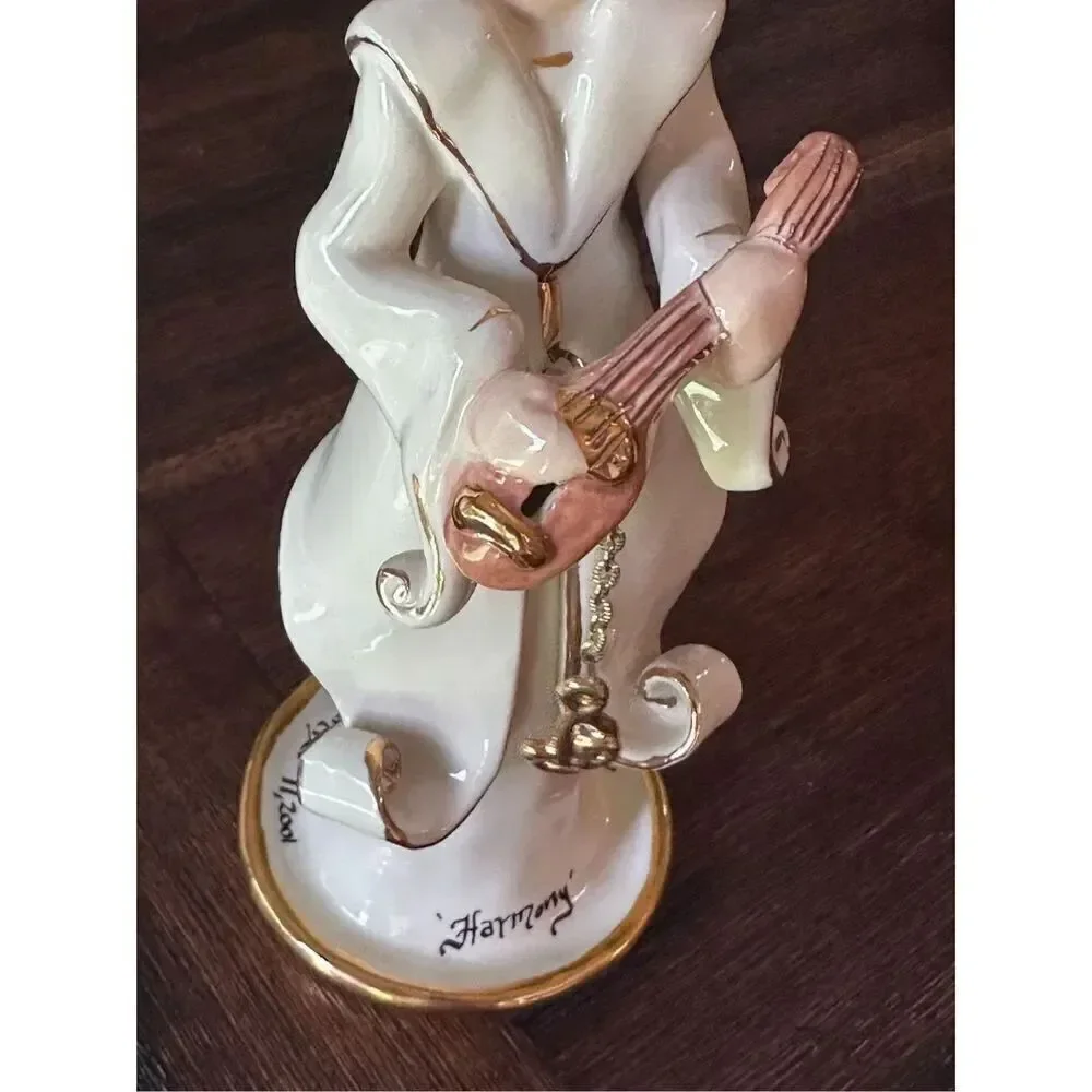 Heather Goldminc Harmony candle holder
